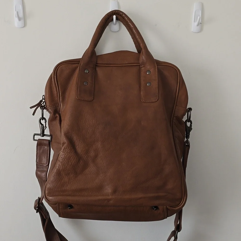 BRIEFING Creation Galleries Lafayette Brown/tan Cow Leather Bag